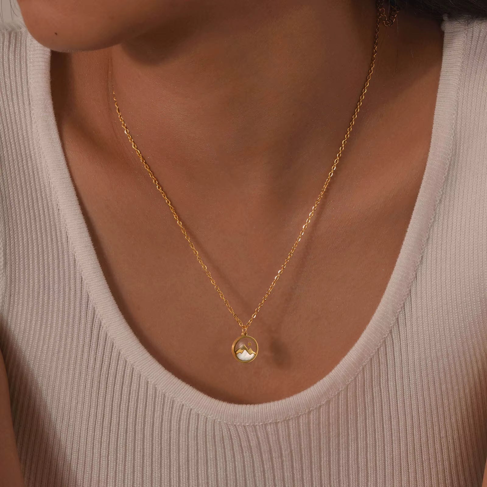 Fé - Colar Grão De Mostarda Banhado a Ouro 18k