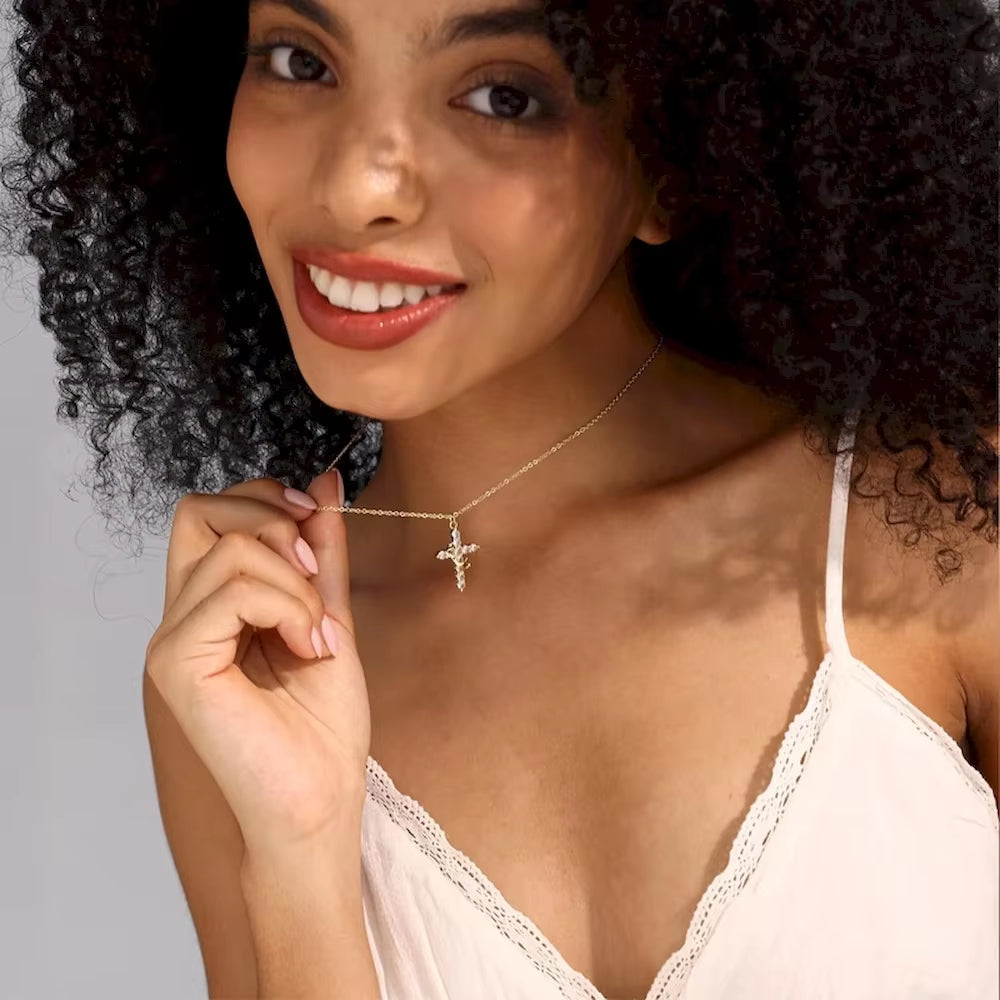 Colar Cruz do Rei Anti-Stress Banhado a Ouro 18k