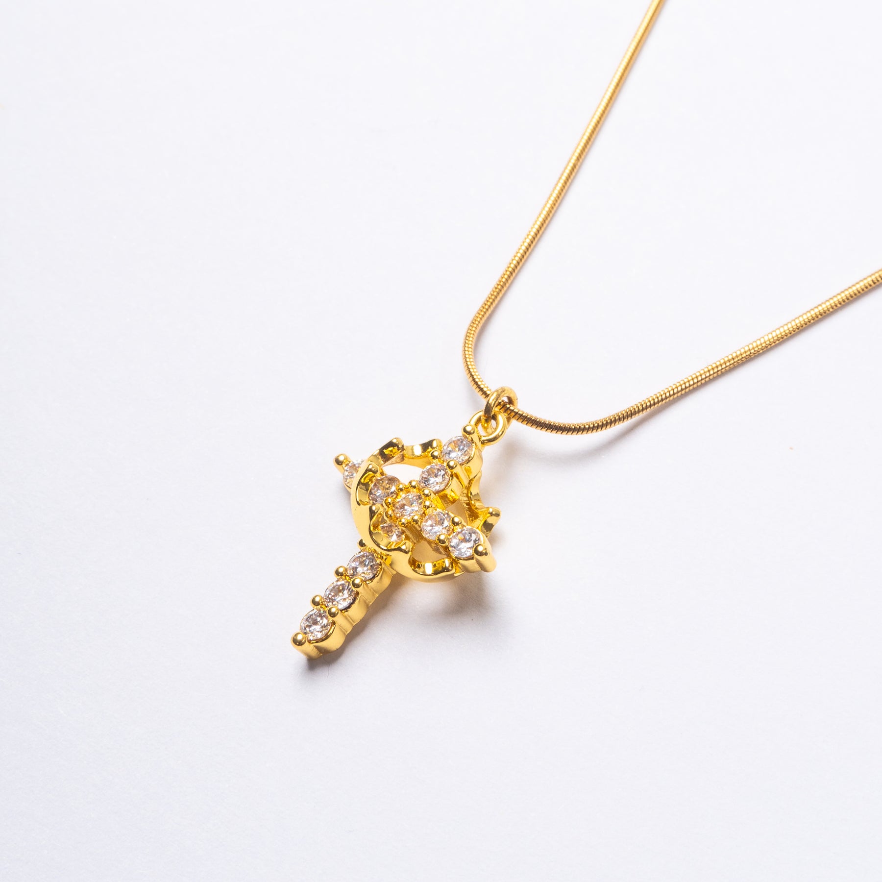 Colar Cruz do Rei Anti-Stress Banhado a Ouro 18k