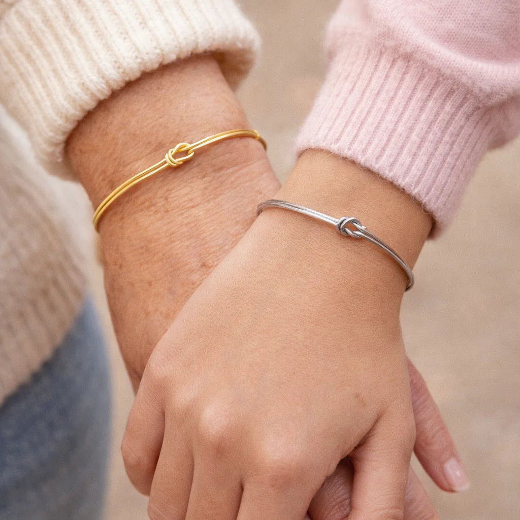 Para Minha Filha - Kit Pulseiras Nó Infinito Banhado a Ouro 18k