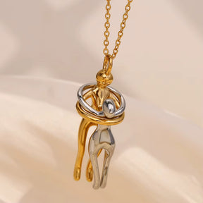 Colar Abraço Eterno Banhado a Ouro 18k
